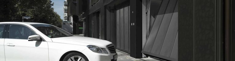 Las puertas de garaje comunitario, calidad y seguridad en múltiples versiones