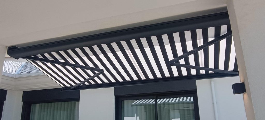 Instalaciones de toldos cofre extensibles
