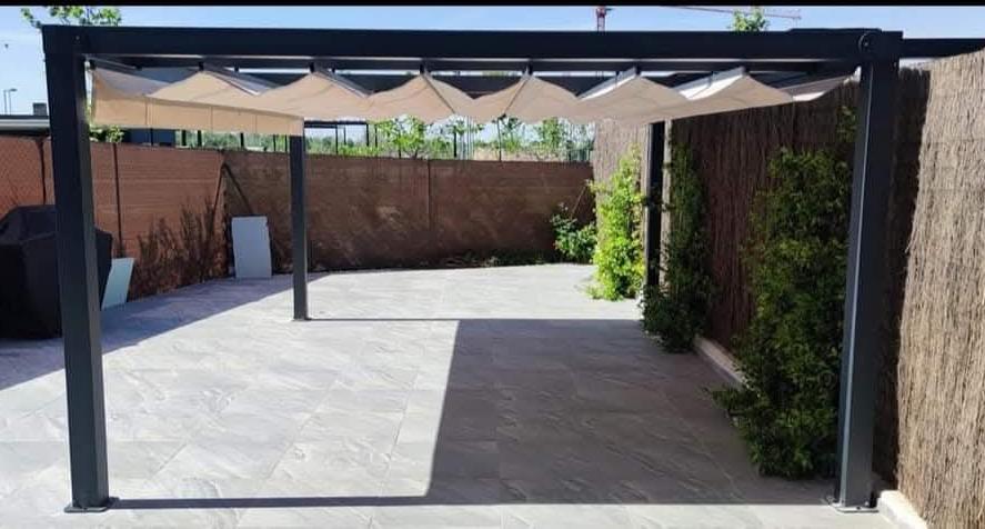 Pérgola Tarragona autoportante