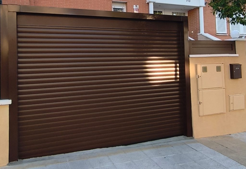 PUERTA ENROLLABLE ROLLMATIC MARCA Hörmann