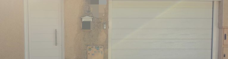 Antes y después: instalación de puerta seccional Hörmann en Rivas Vaciamadrid